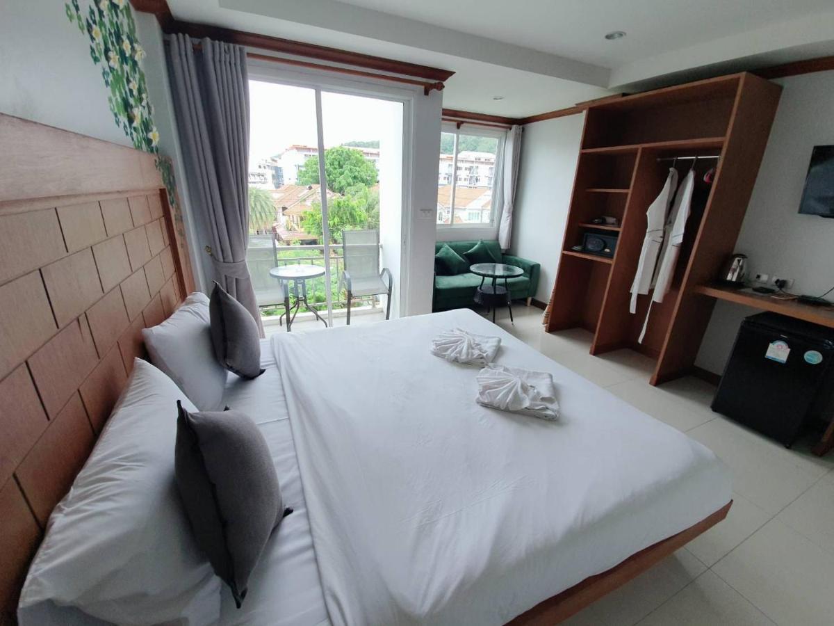 Cozy Residence Patong Exterior photo